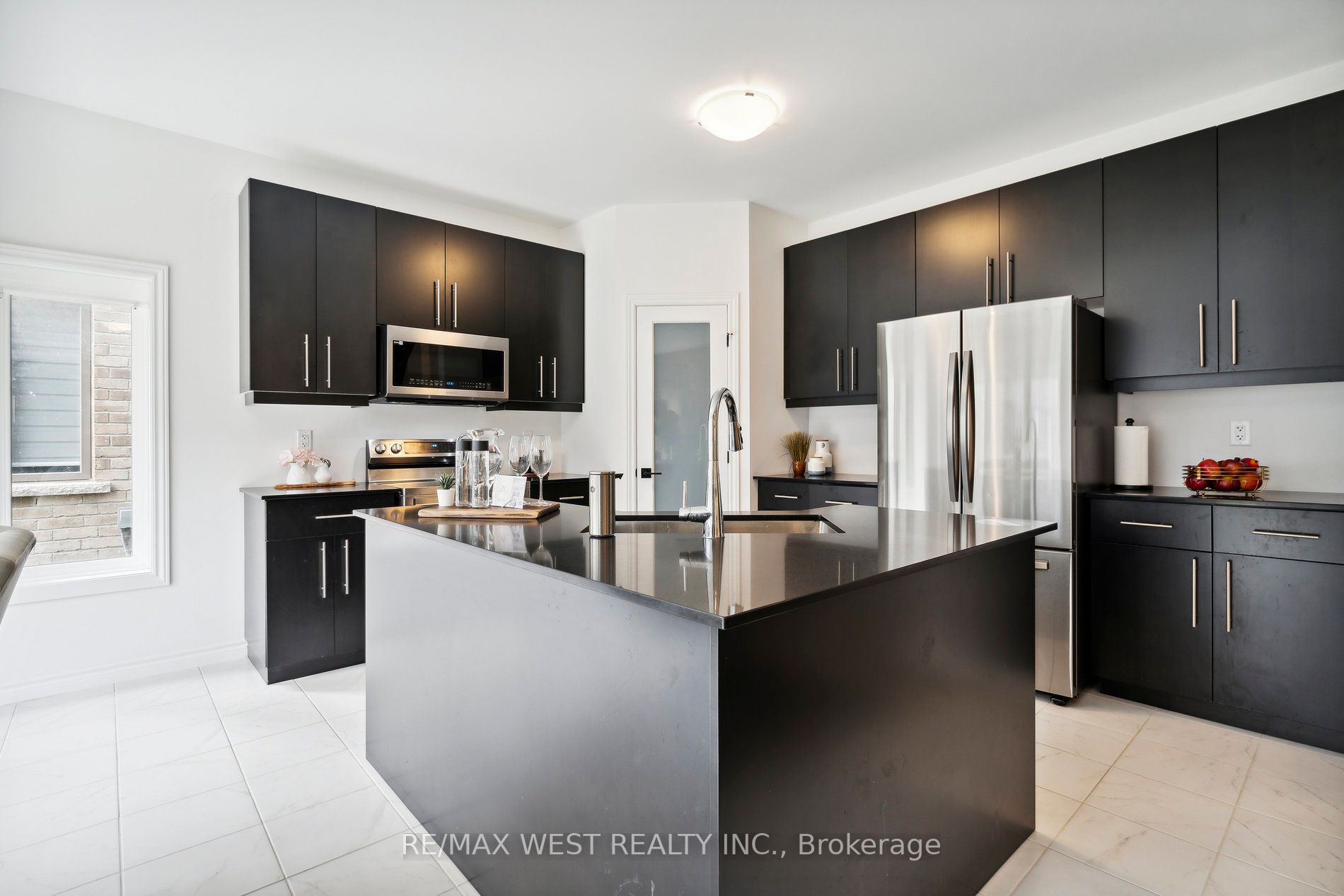 29 Mclaren Ave
