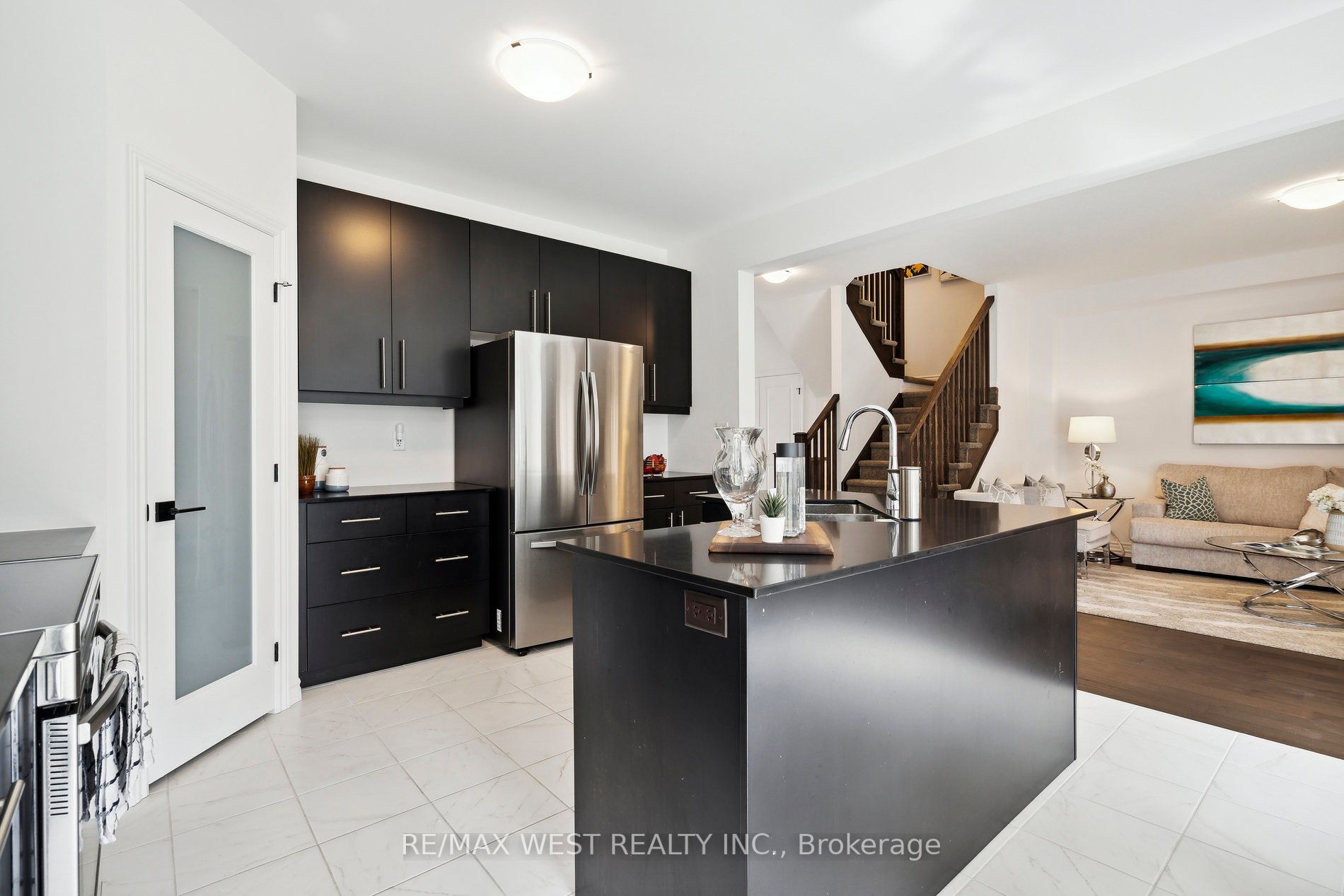 29 Mclaren Ave