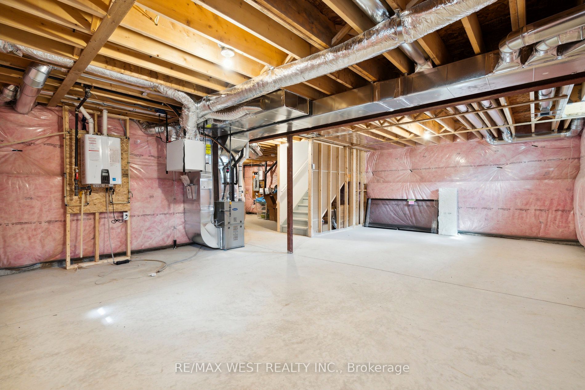 29 Mclaren Ave