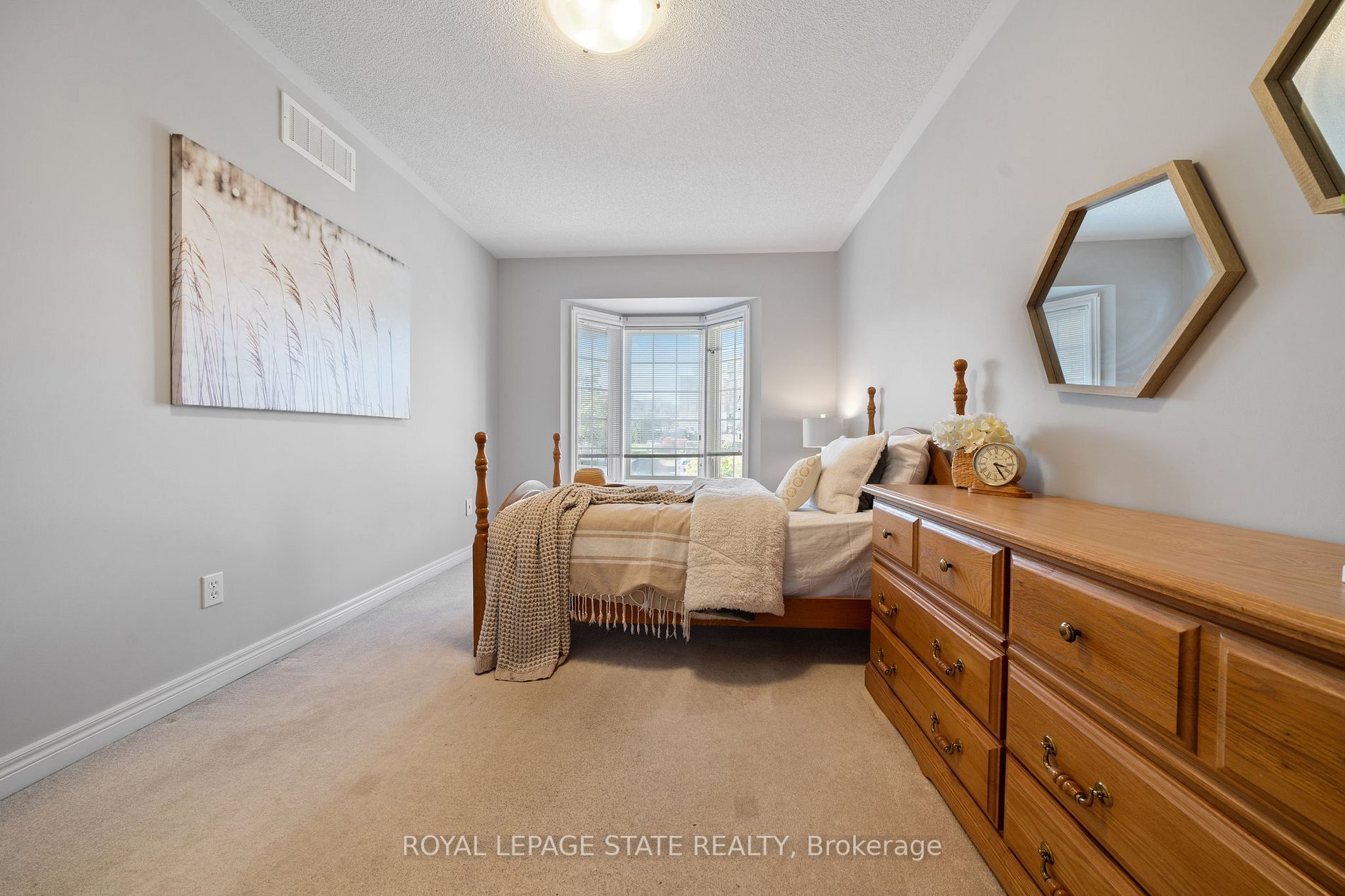 213 Nash Road E, #18