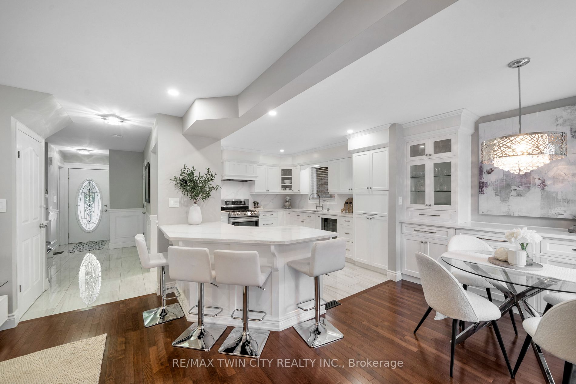 274 Huck Crescent