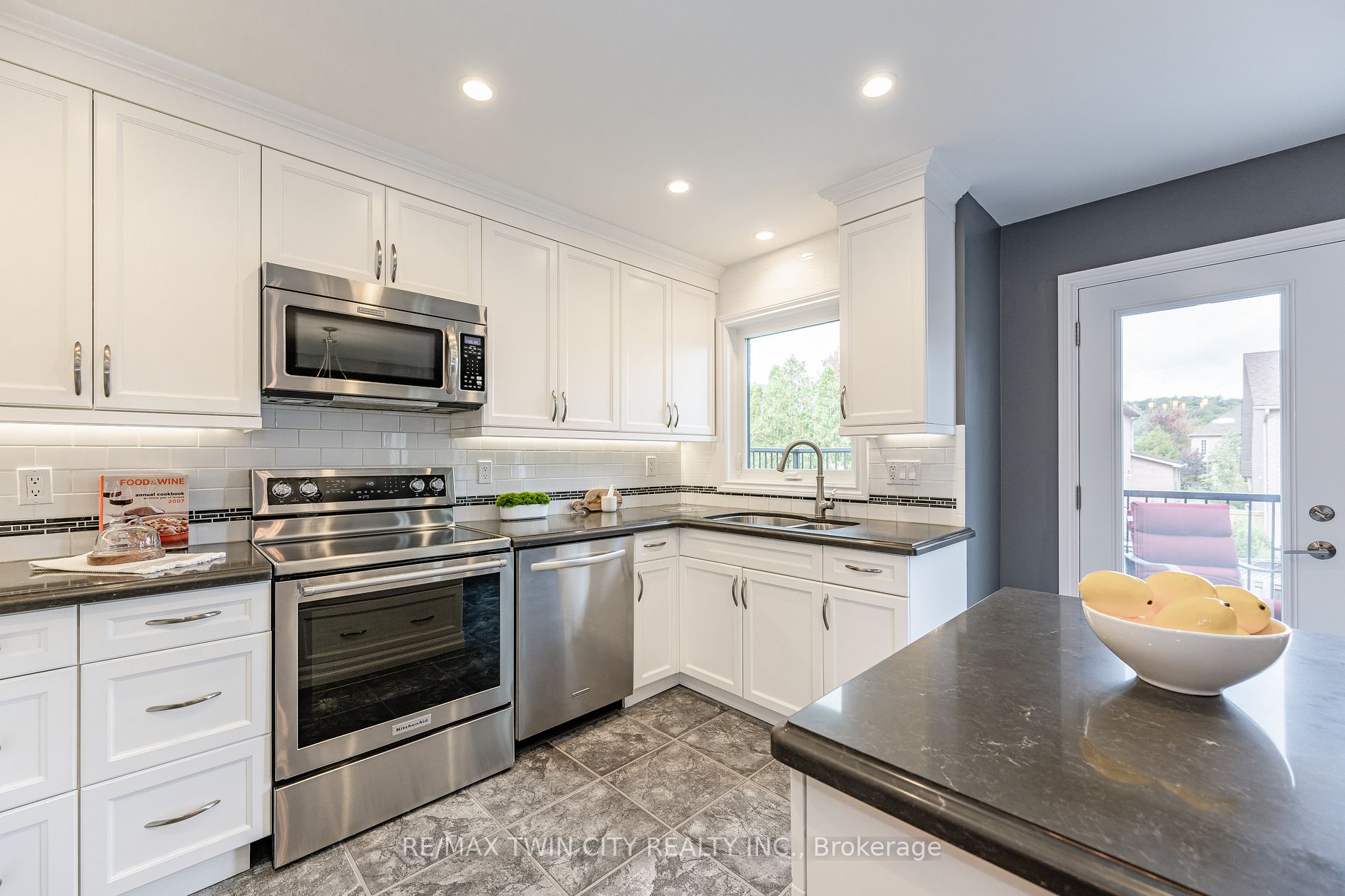 14 Coleman Crt