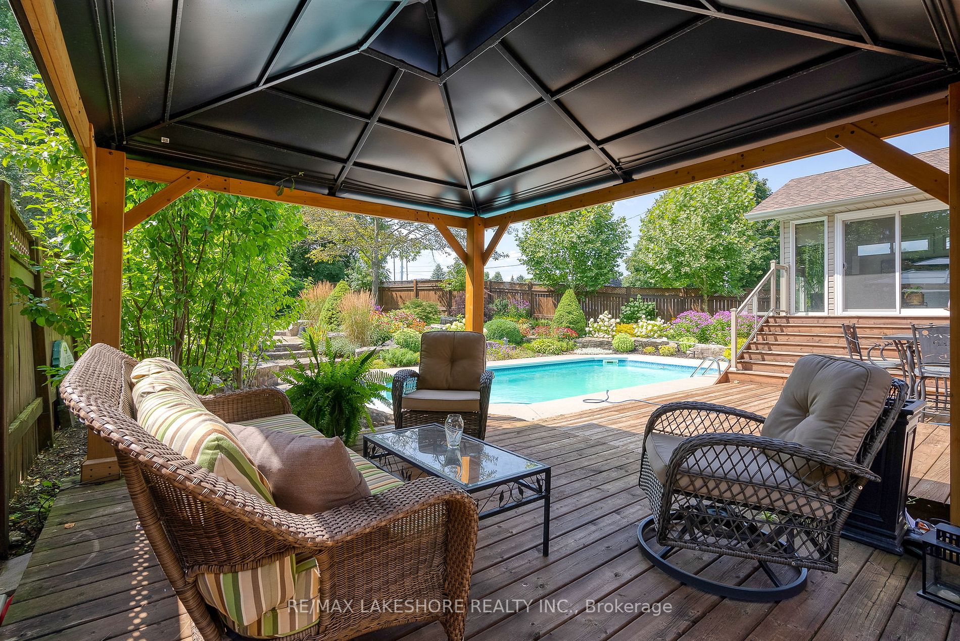 701 Jeffrey Cres