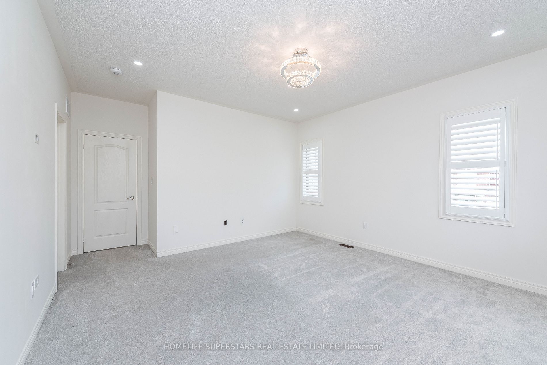 3 Ebenezer Dr