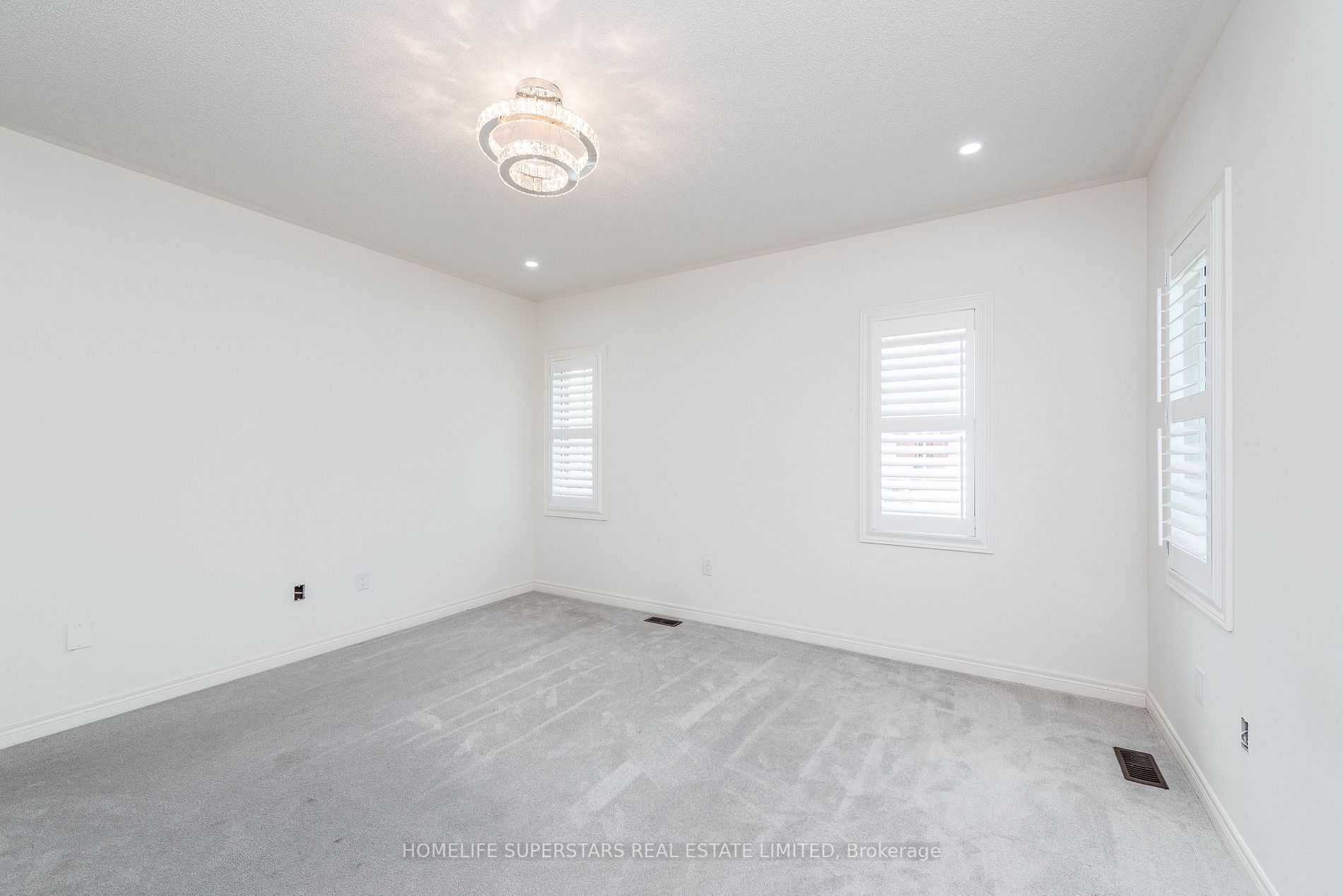 3 Ebenezer Dr