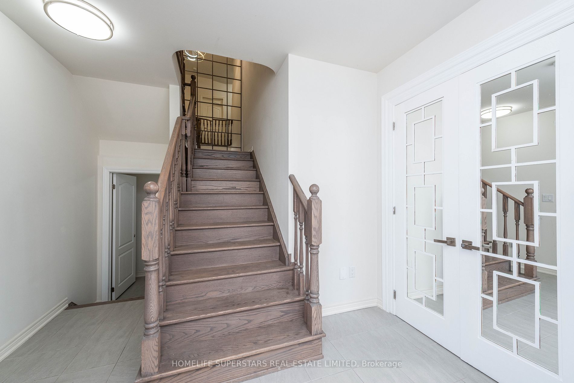 3 Ebenezer Dr