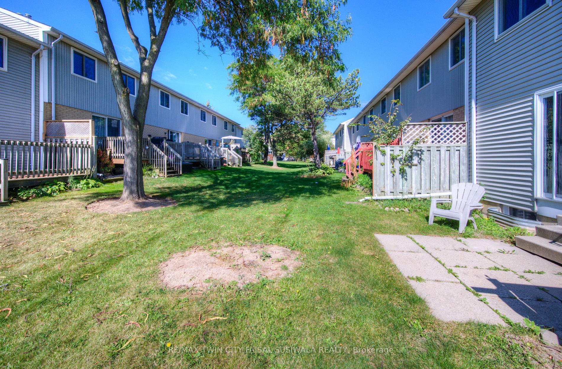 255 Northlake Dr, #11