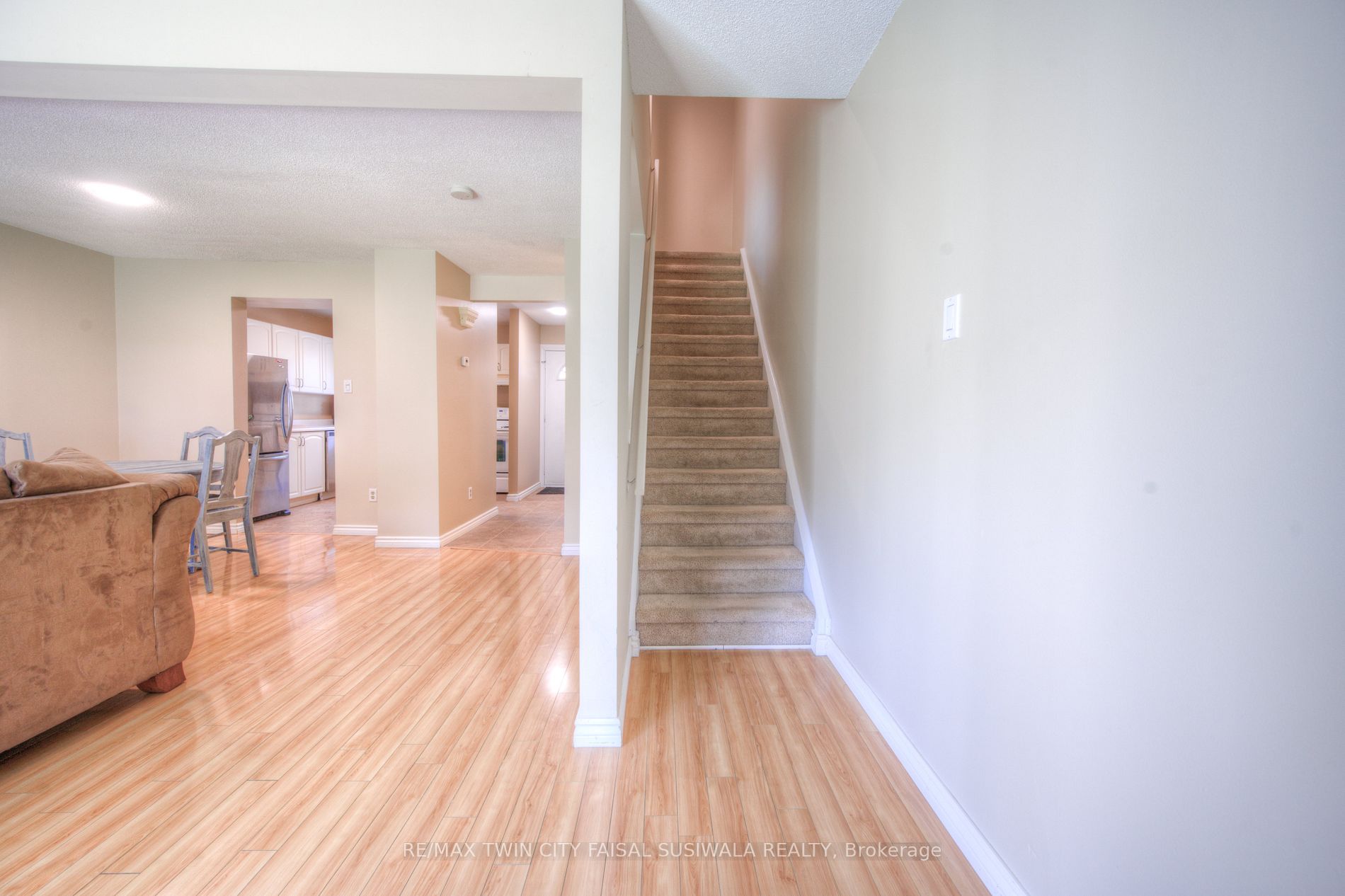 255 Northlake Dr, #11