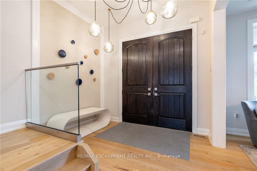 33 Copes Lane