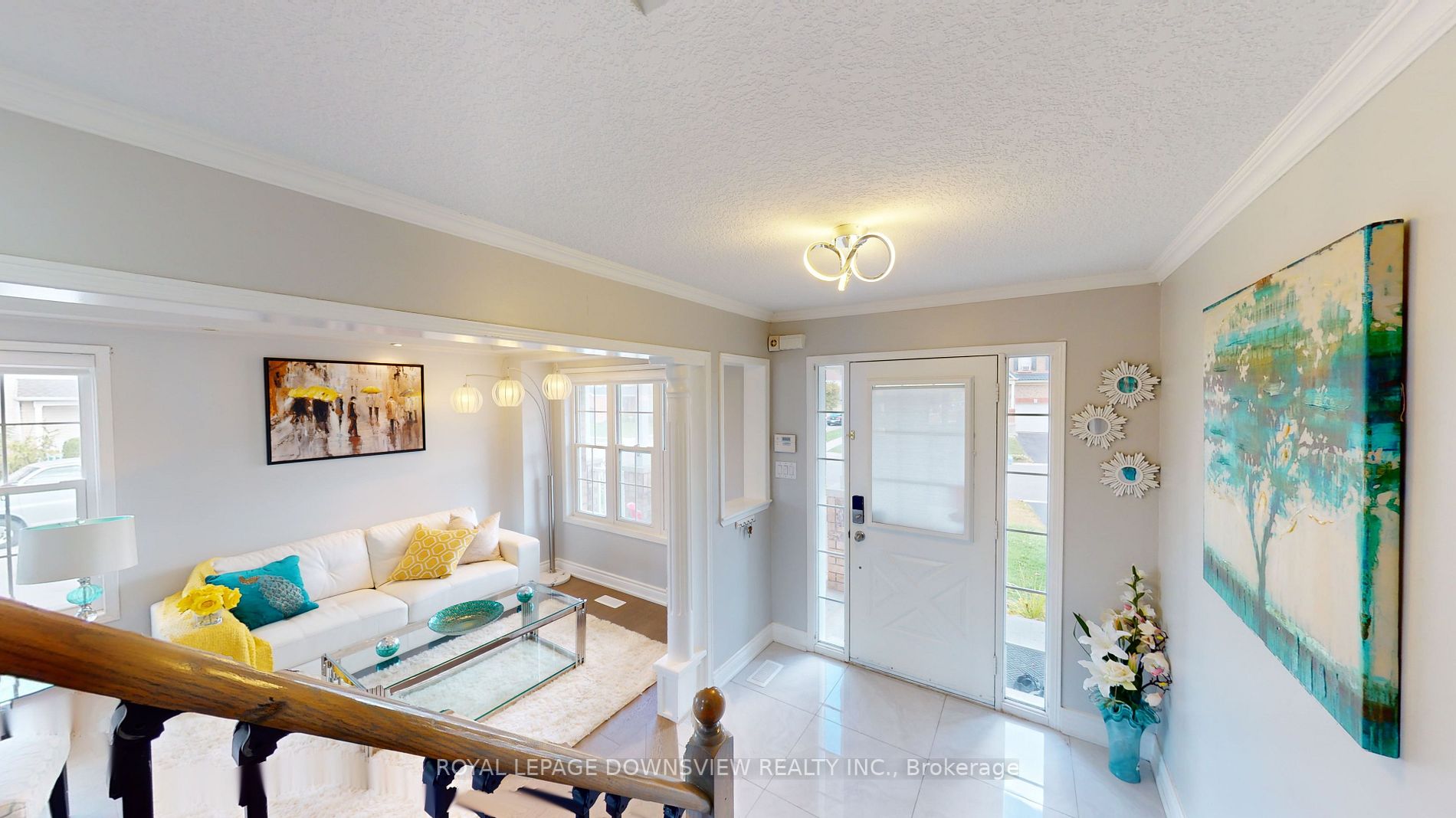 2 Mathews Court