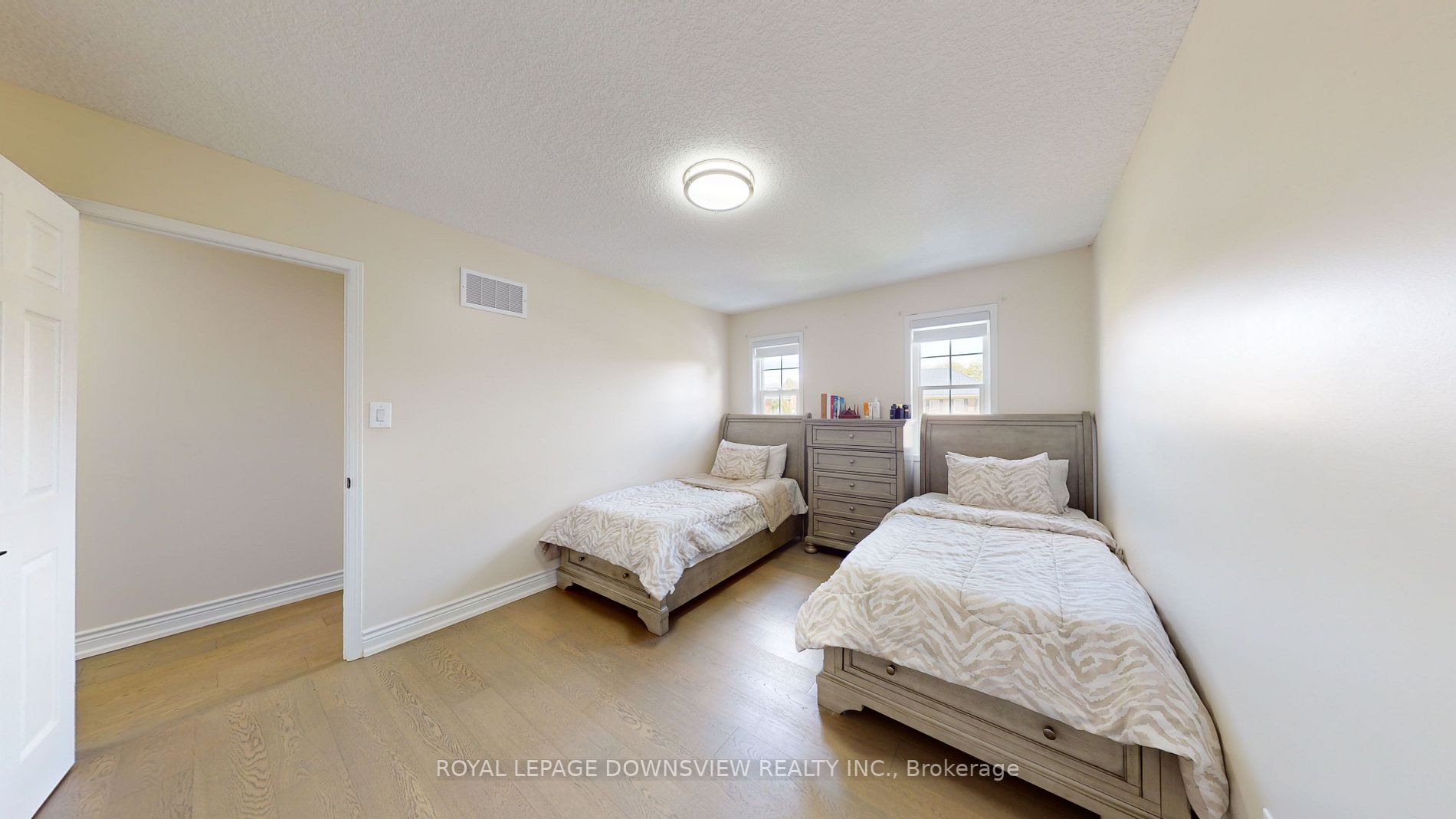 2 Mathews Court