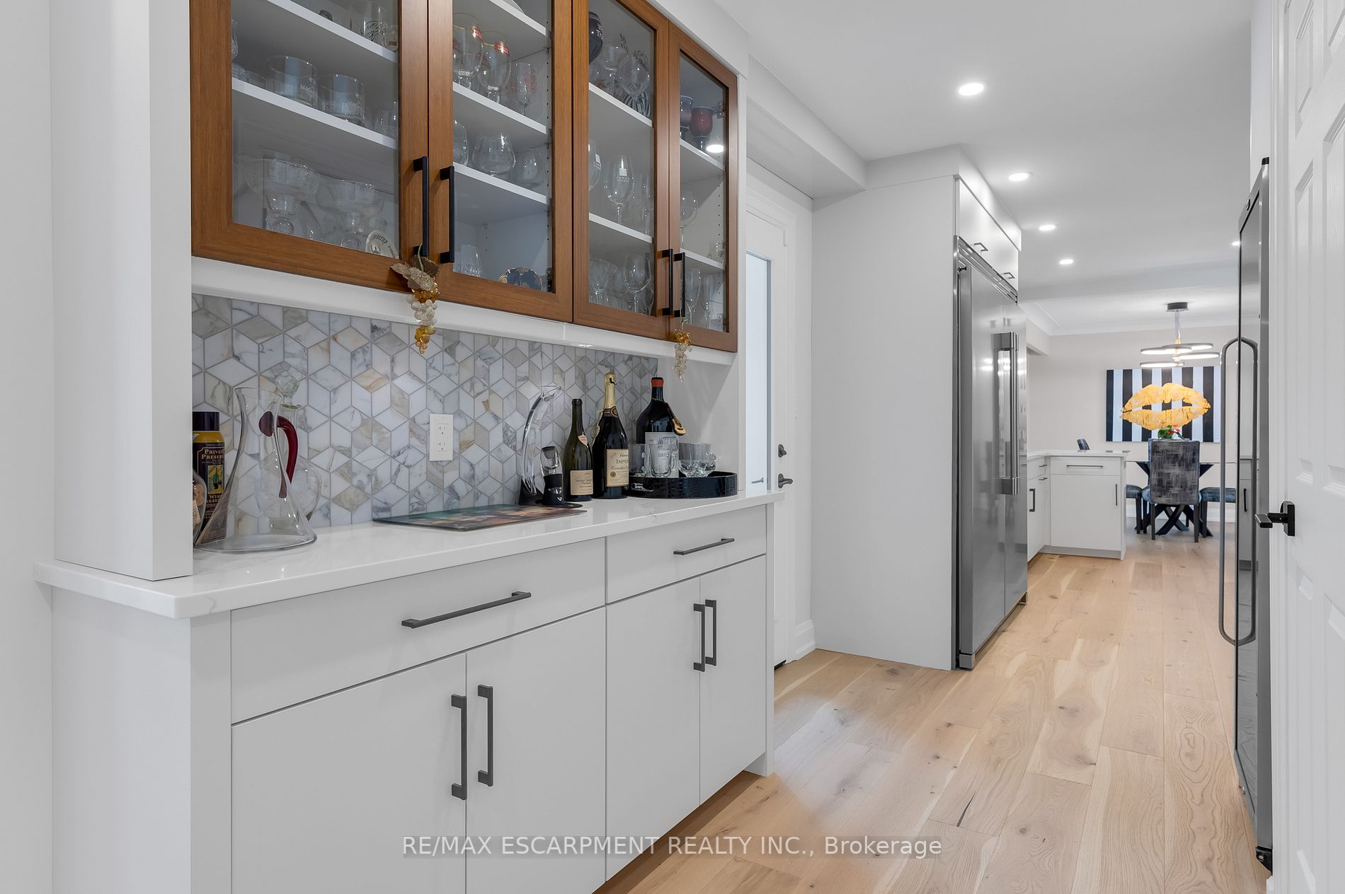 83 Dorchester Dr