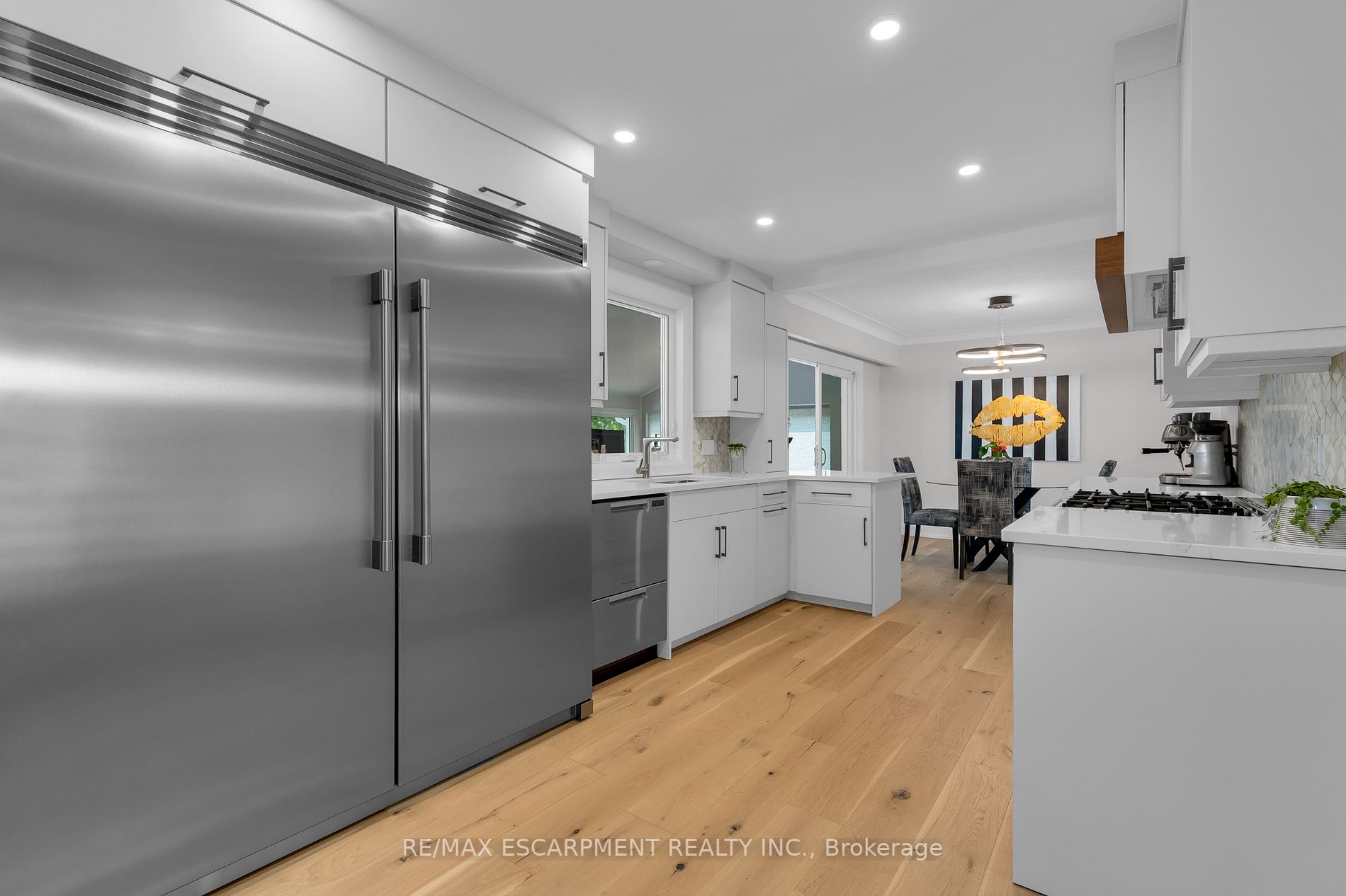 83 Dorchester Dr