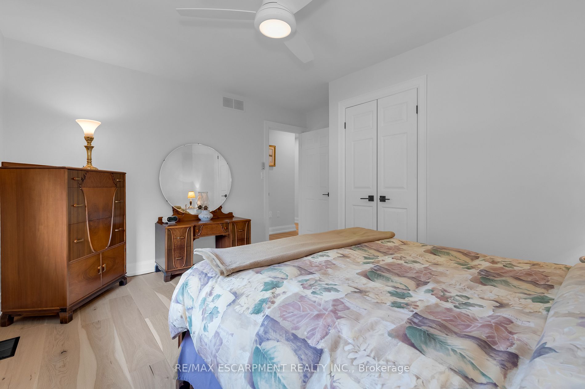 83 Dorchester Dr