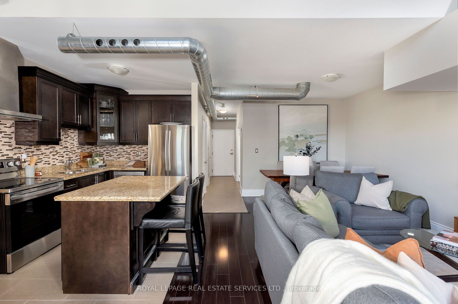 80 King William St, #402