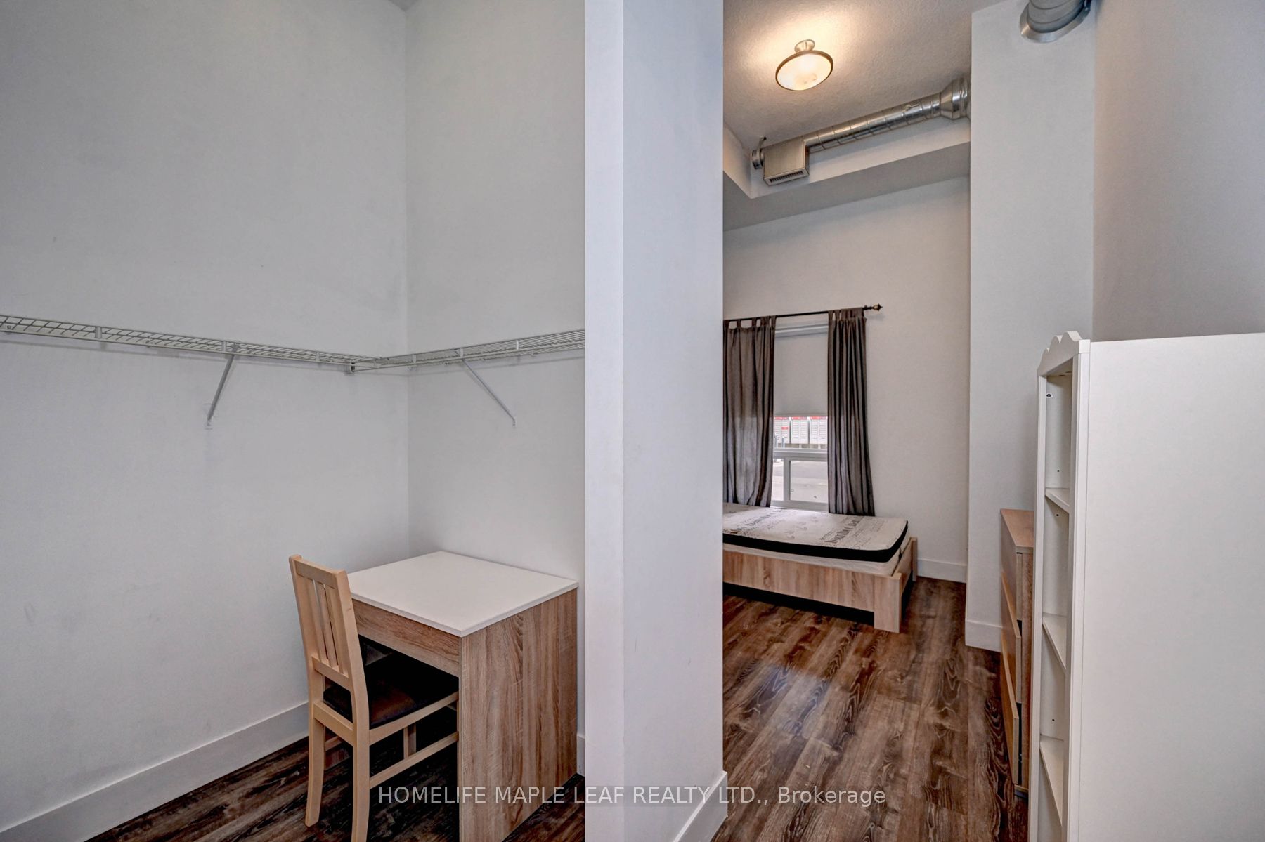 253 Albert St W, #106