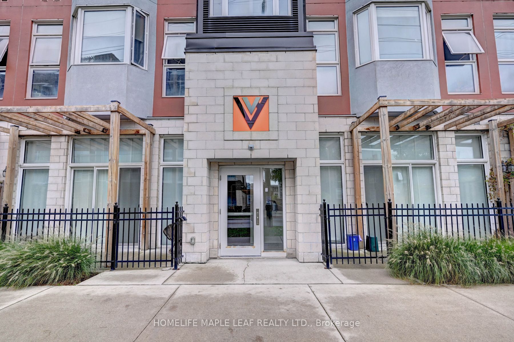 253 Albert St W, #106