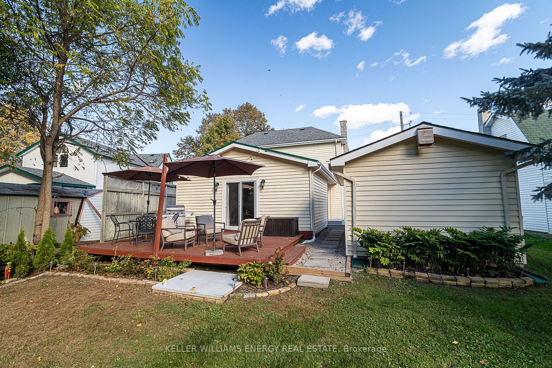 3 Corey St