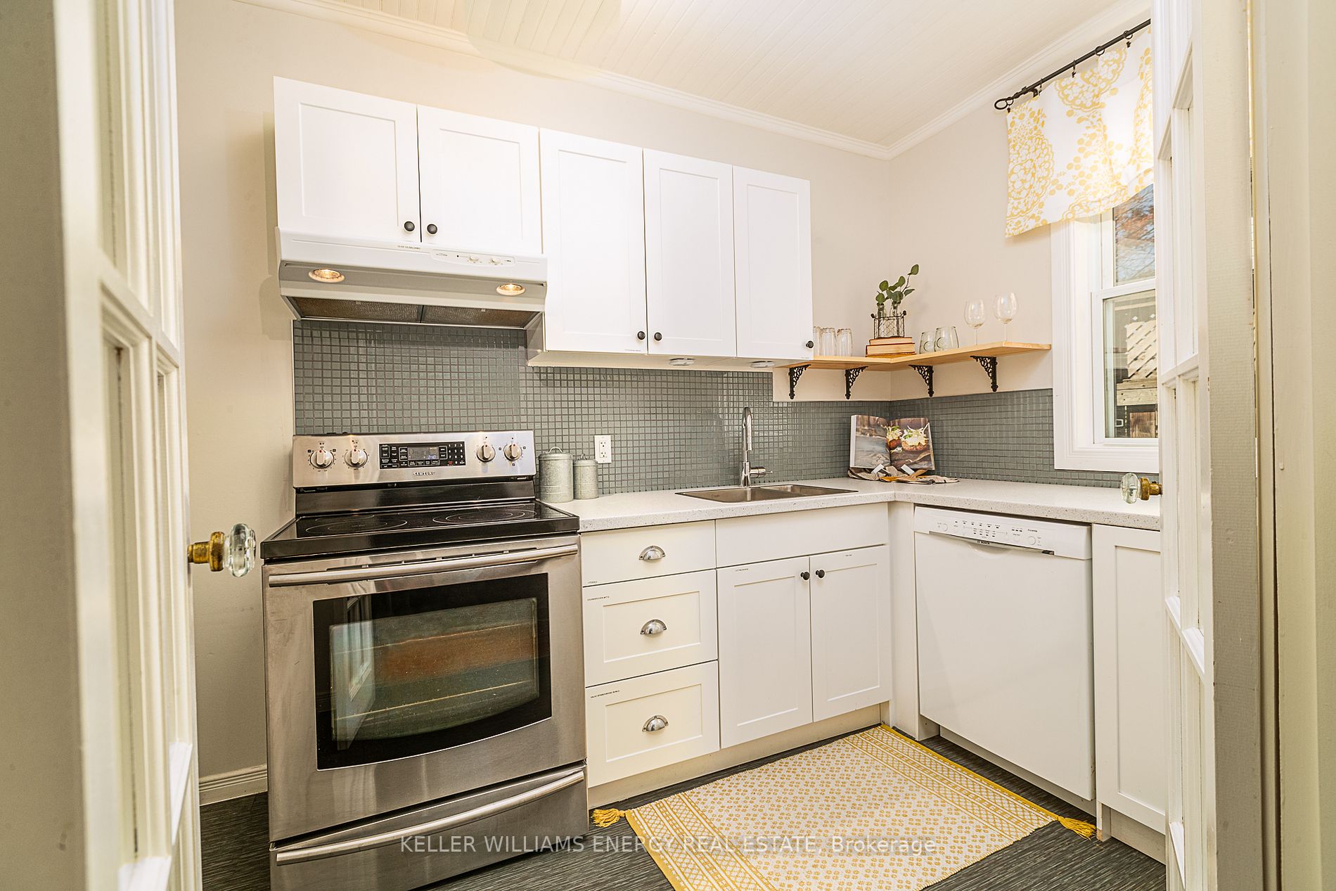3 Corey St