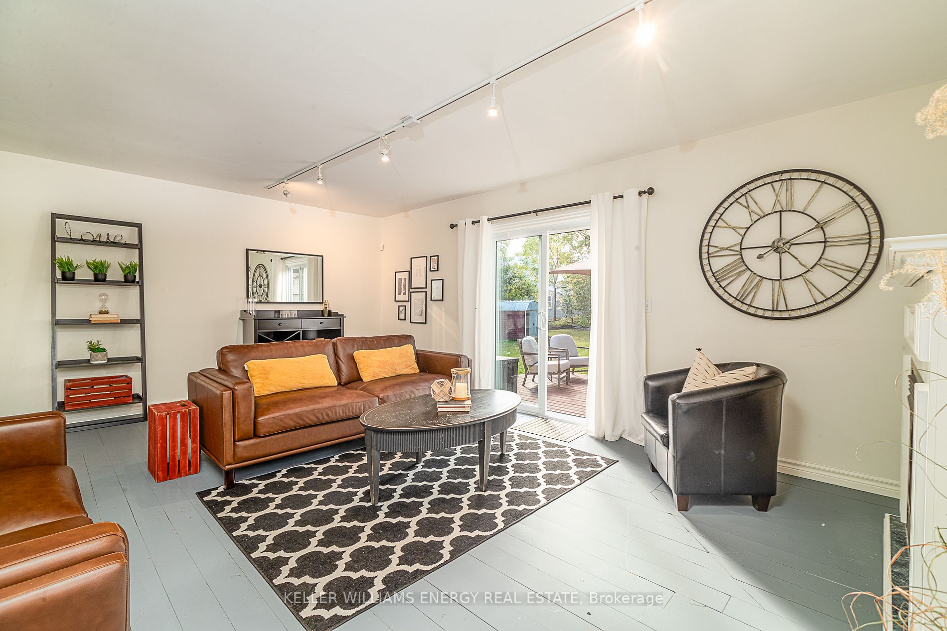 3 Corey St