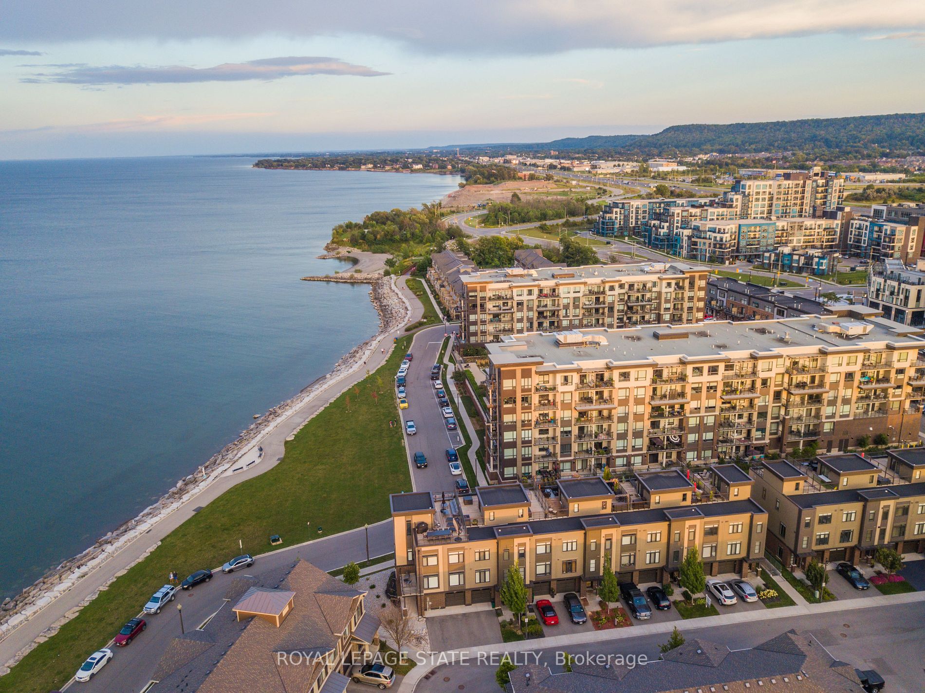 20 Waterview Lane