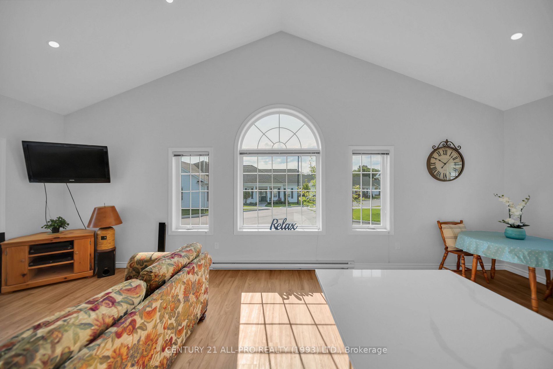 300 Croft St, #802