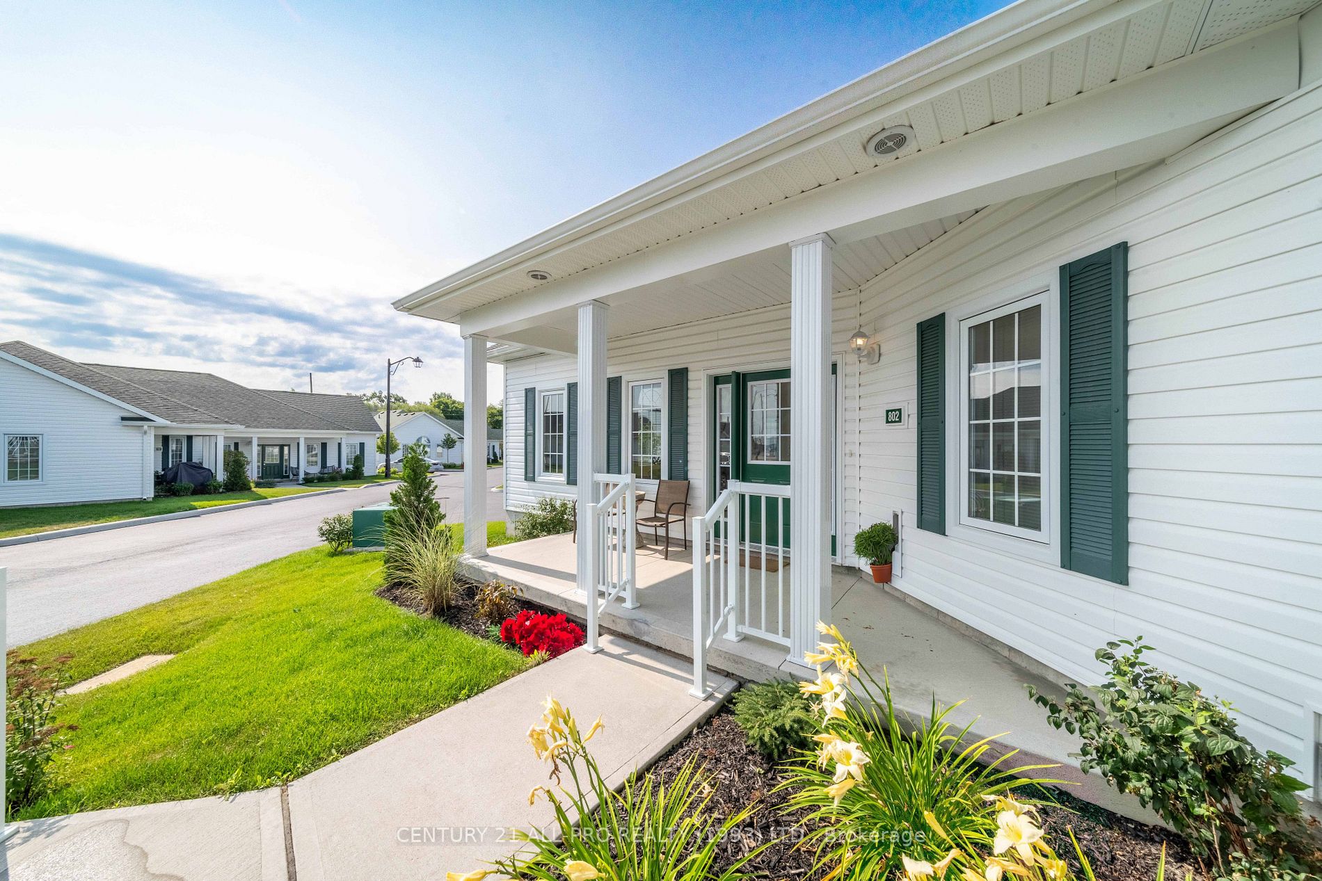 300 Croft St, #802