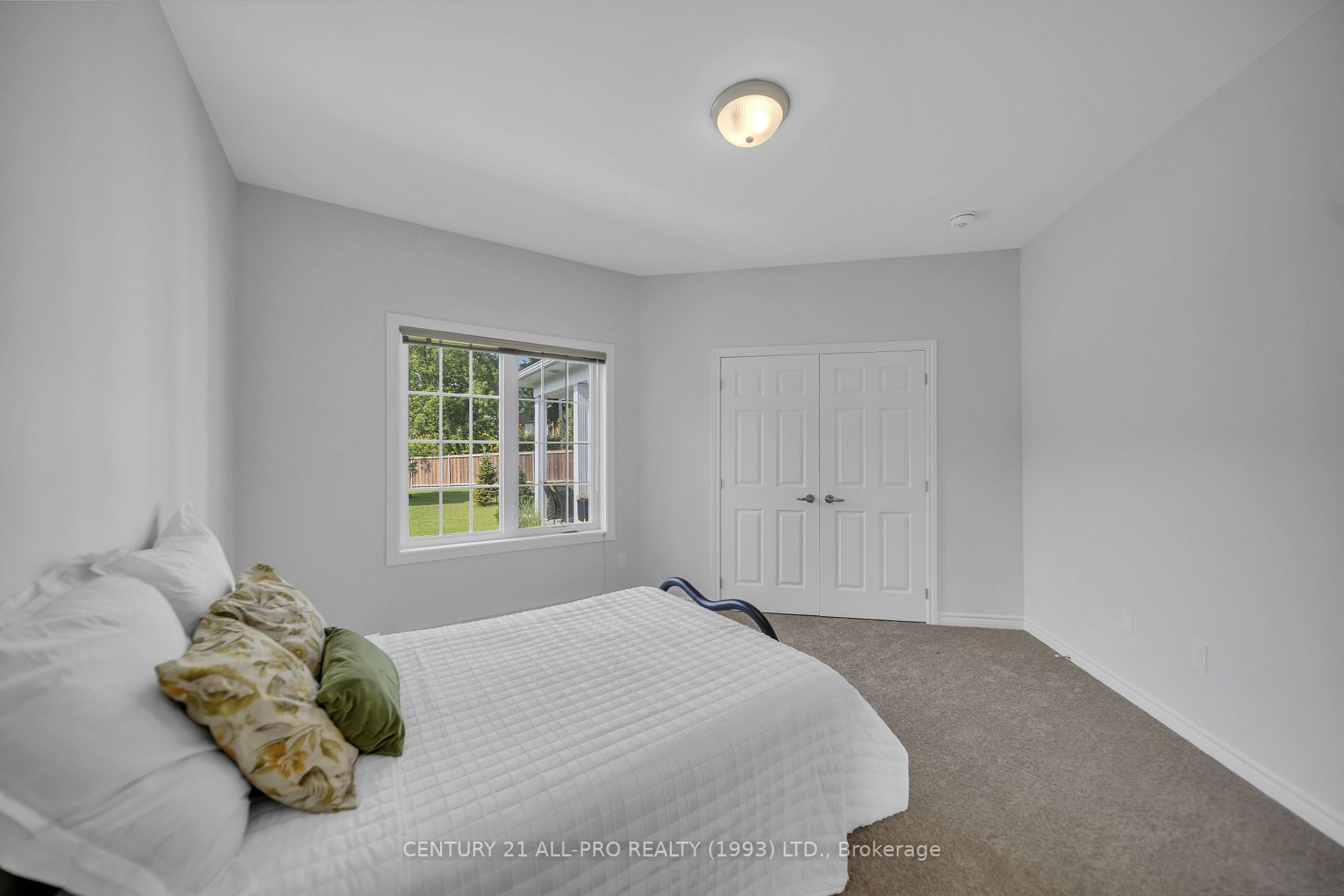 300 Croft St, #802