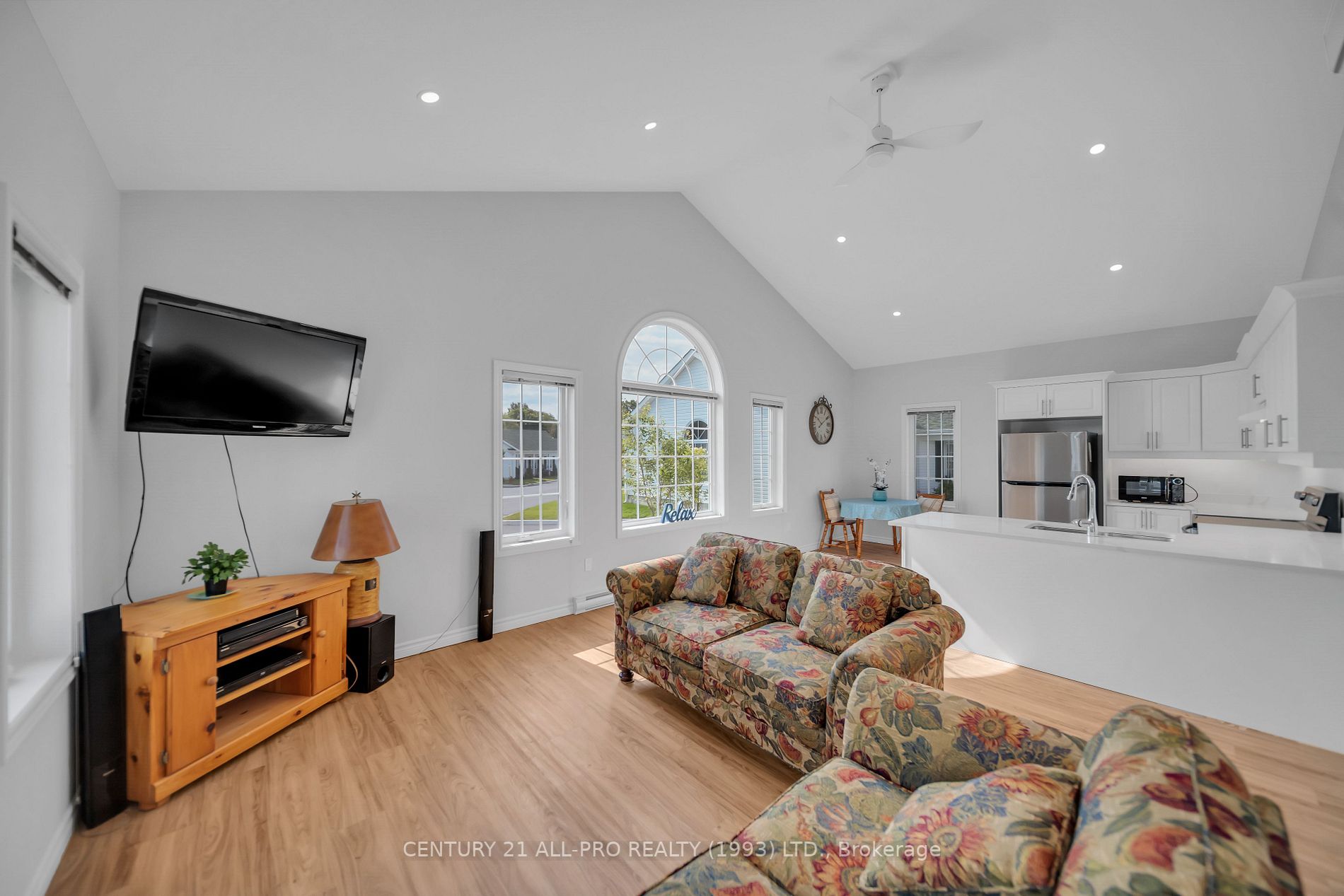 300 Croft St, #802