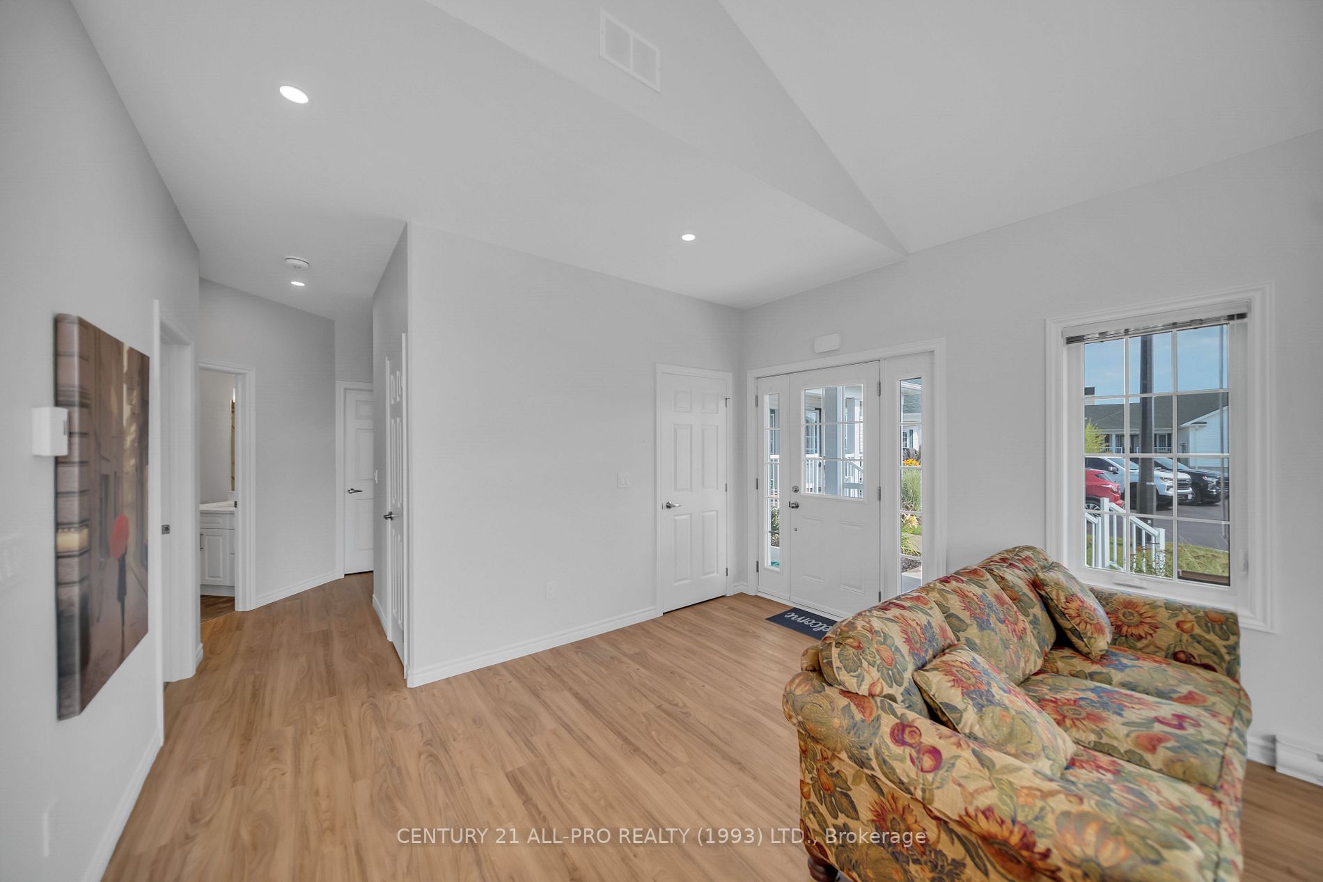 300 Croft St, #802