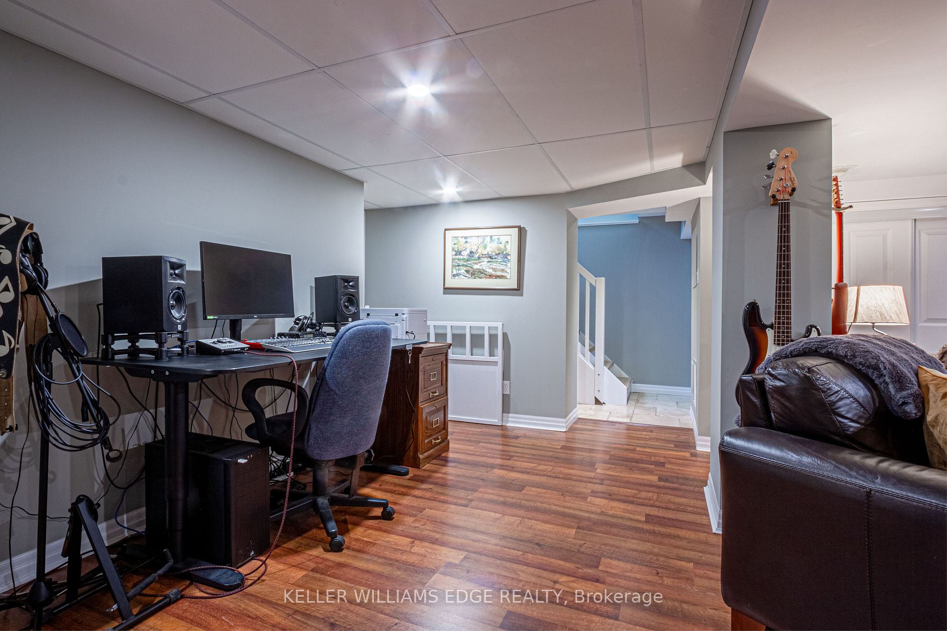 19 Lorne Ave