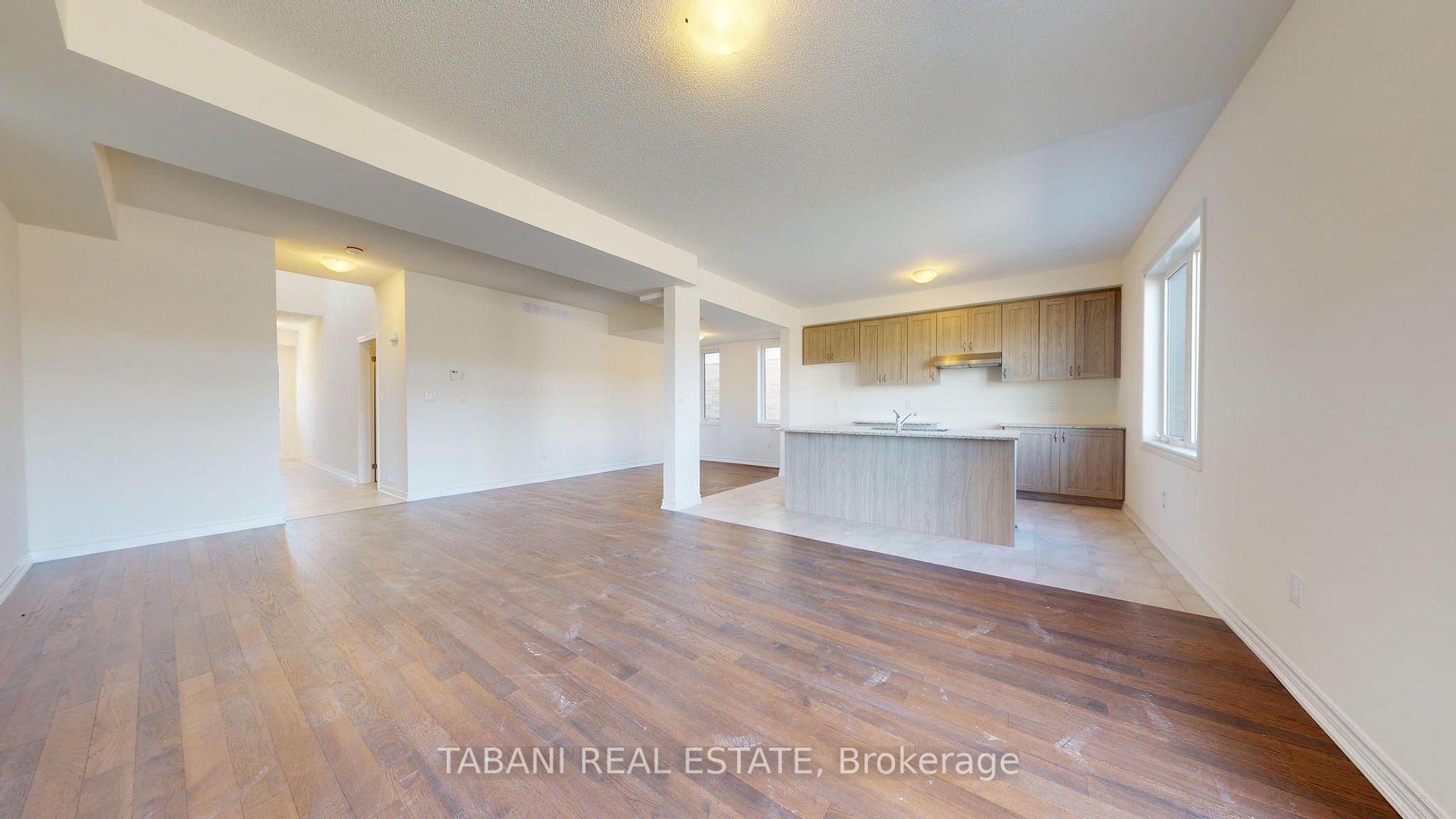 12 Hillcroft Way