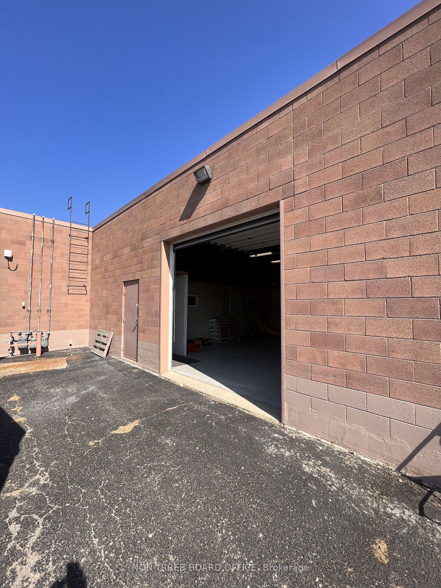 695 Mcmurray Rd, #3