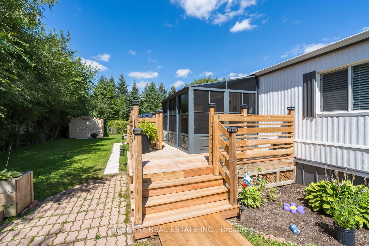21 Heather Ave