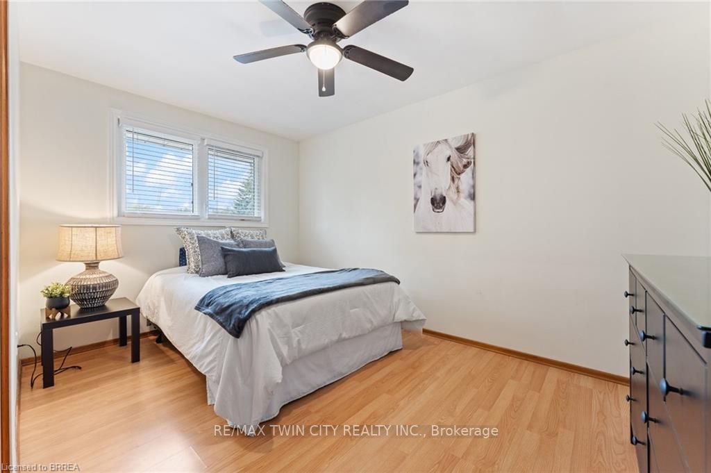 10 Edgar Drive