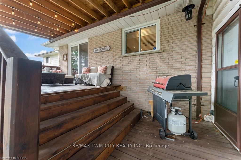 10 Edgar Drive