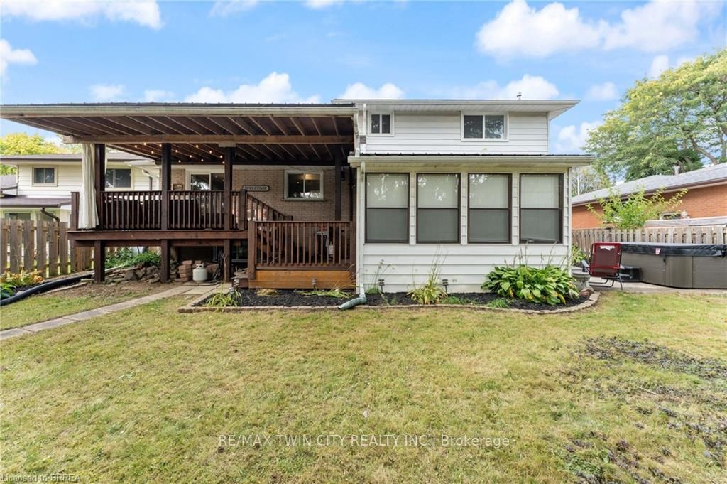 10 Edgar Drive
