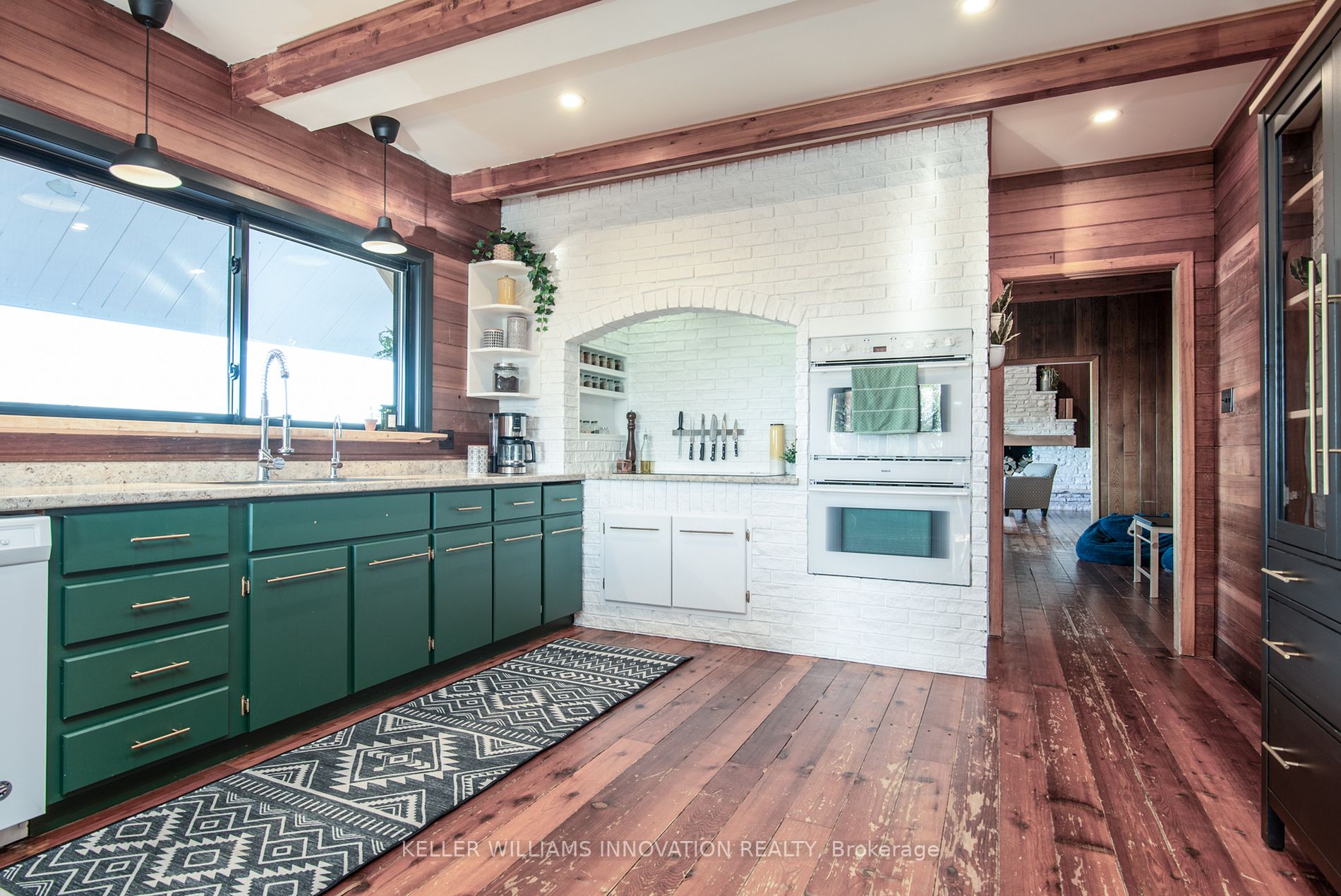 5525 Wellington Road 26 Rd