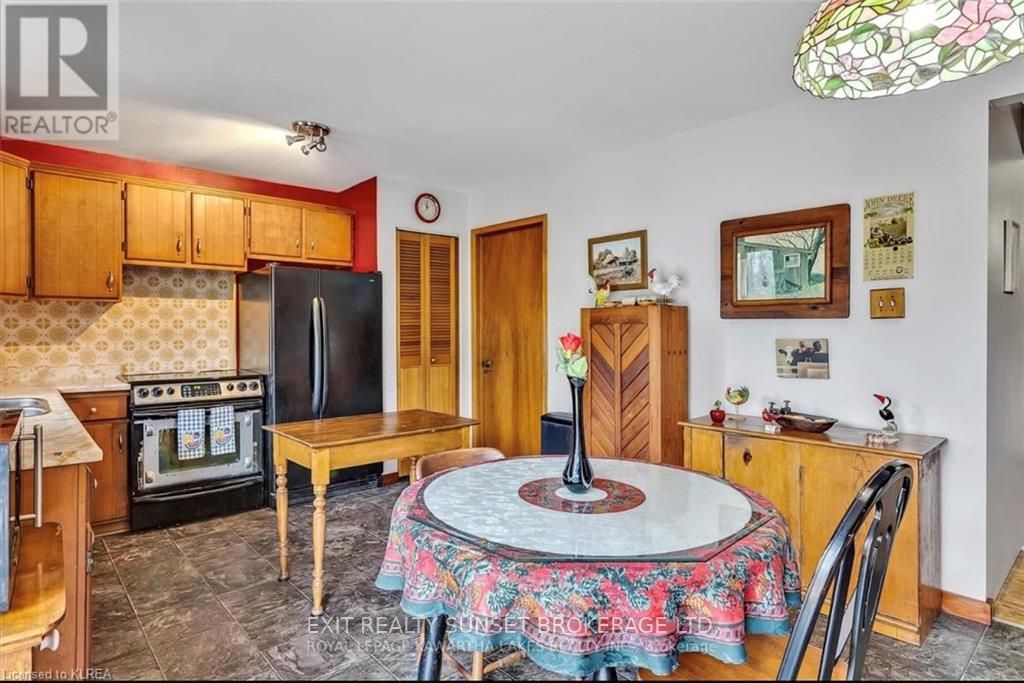 330 St. Alban's Rd