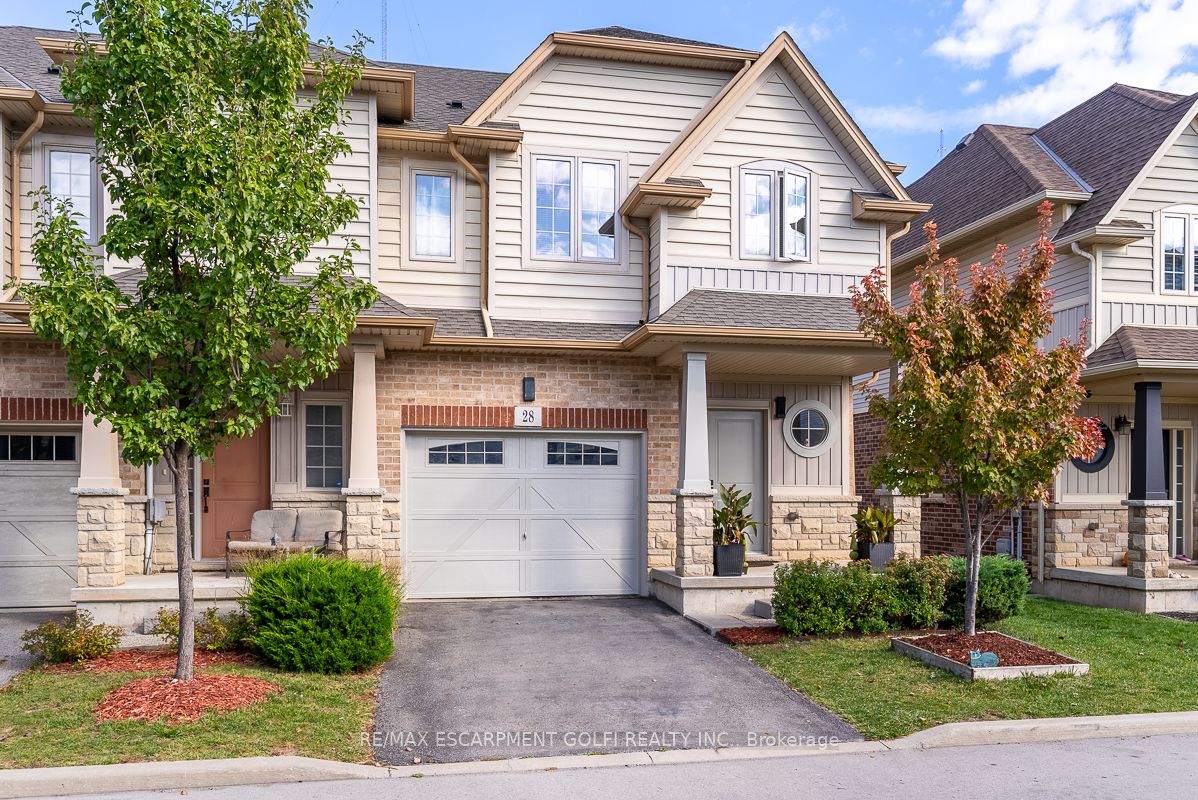 8 Lakelawn Rd, #28