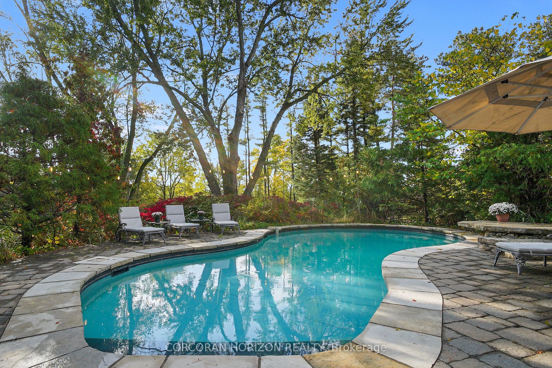 34 Fallbrook Lane