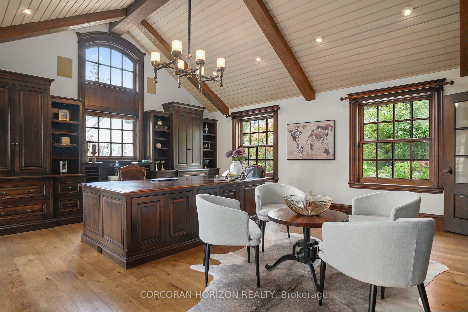 34 Fallbrook Lane