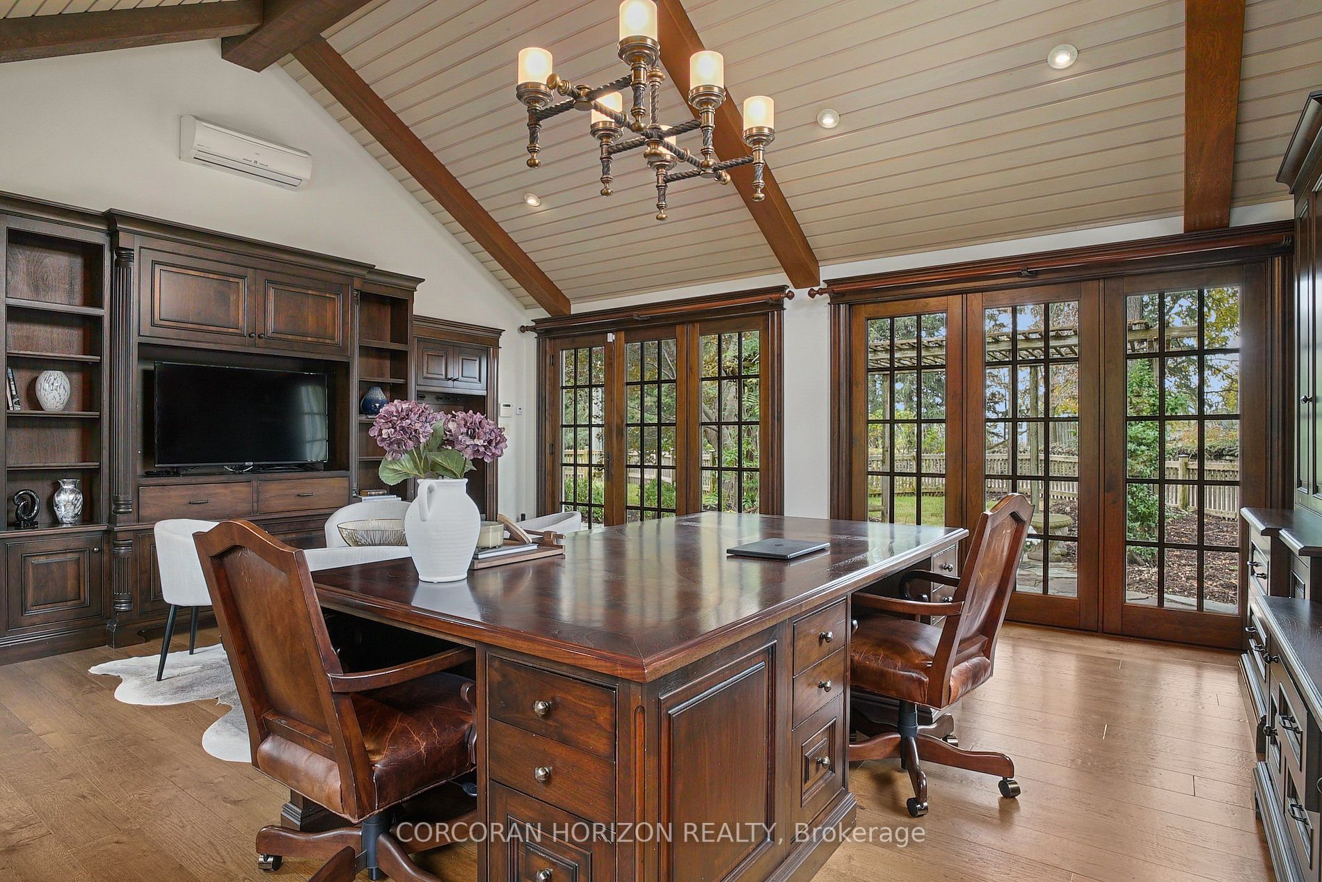 34 Fallbrook Lane