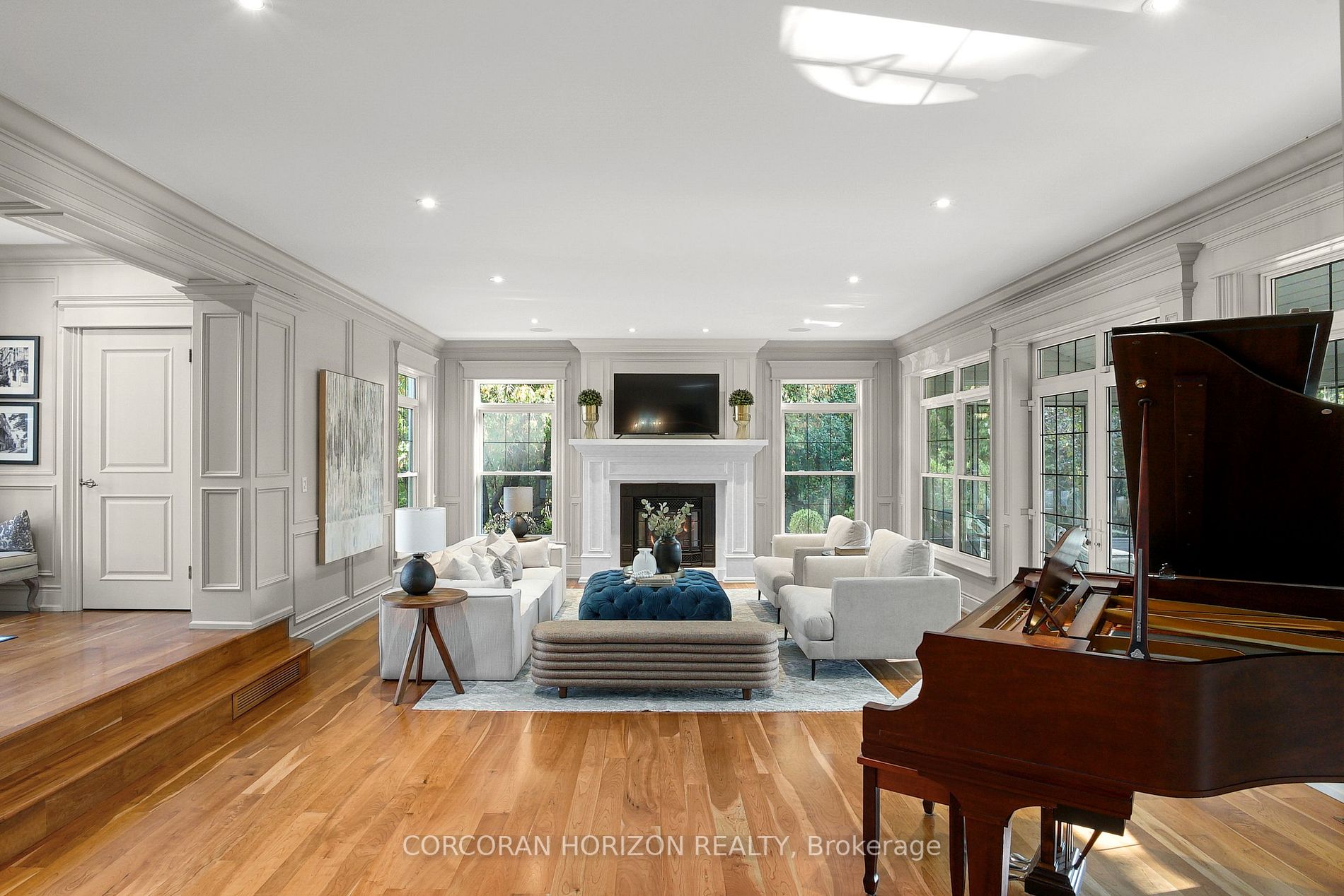 34 Fallbrook Lane