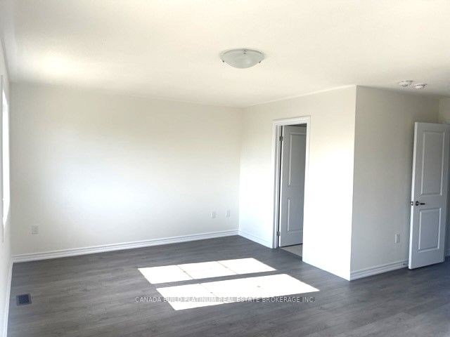 118 Winters Way