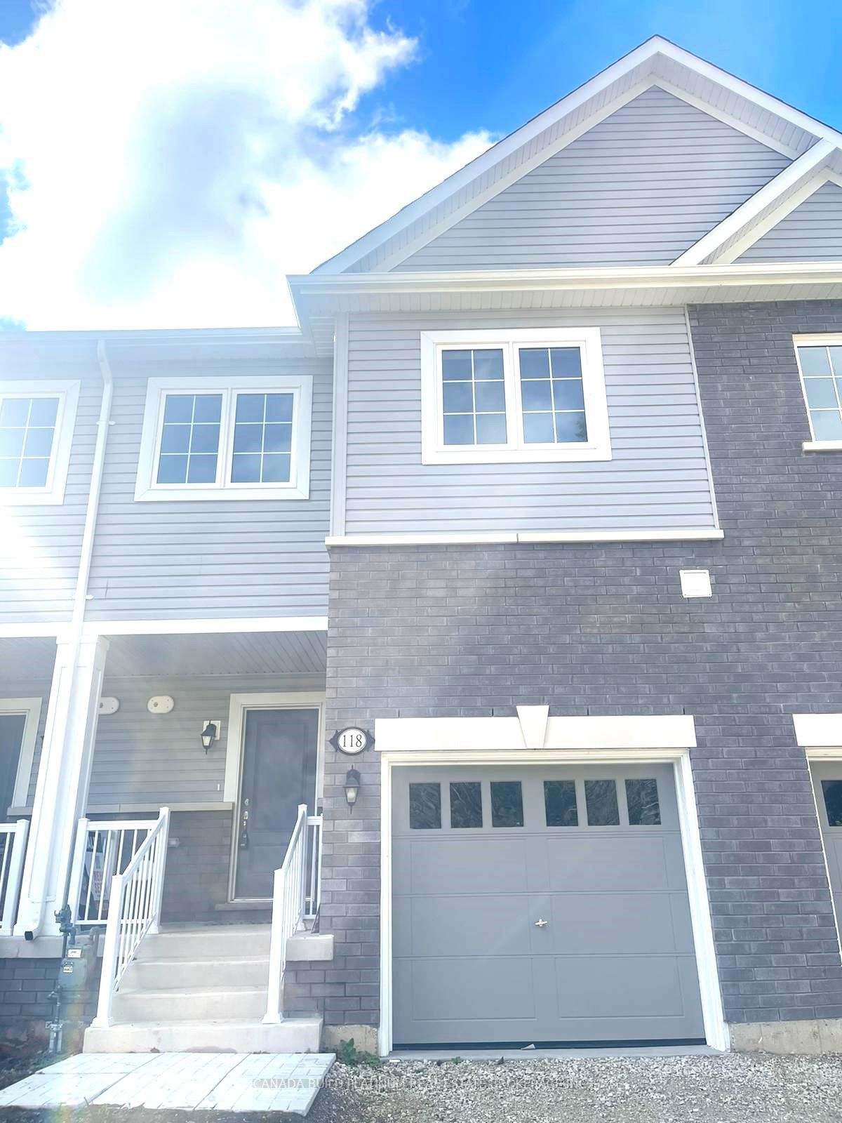 118 Winters Way