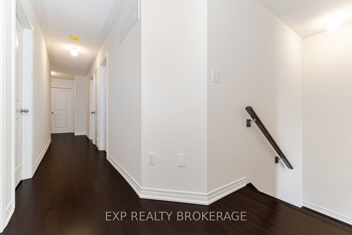 565 Red Elm Rd