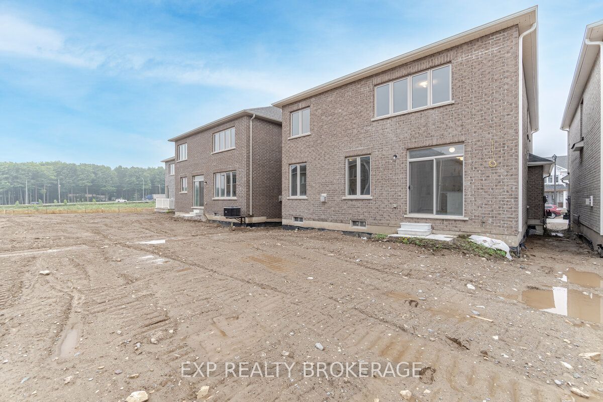565 Red Elm Rd