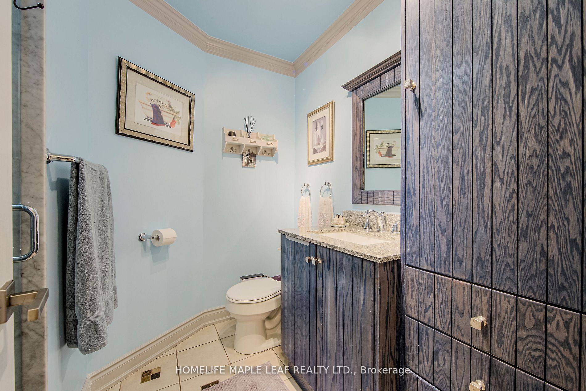 33 Maplewood Dr