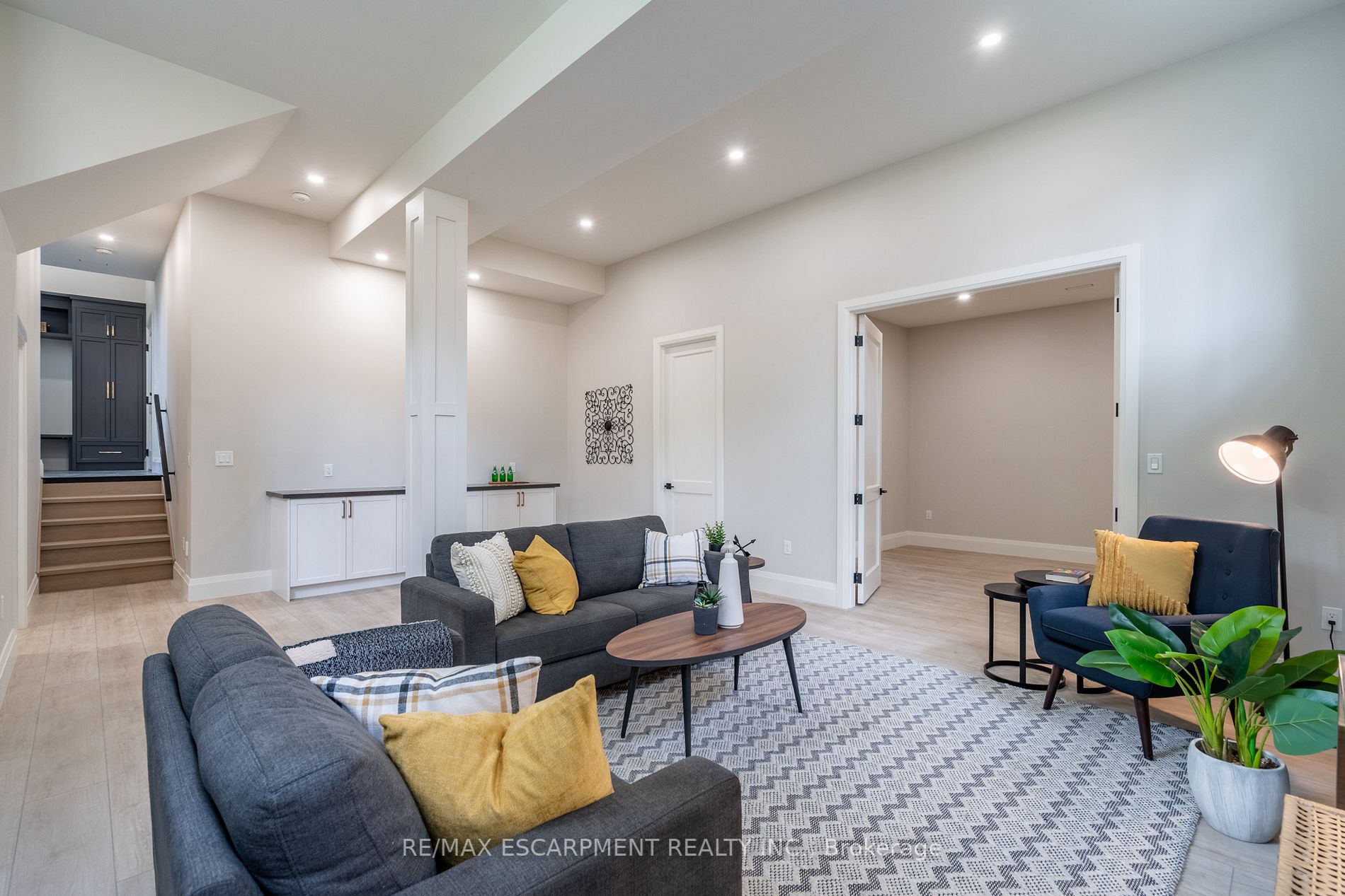 262 Robina Road